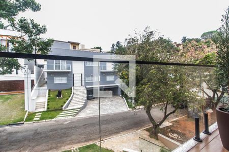 Casa de condomínio à venda com 324m², 3 quartos e 3 vagasVaranda