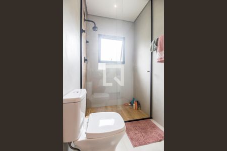 Casa de condomínio à venda com 324m², 3 quartos e 3 vagasBanheiro da Suíte 2