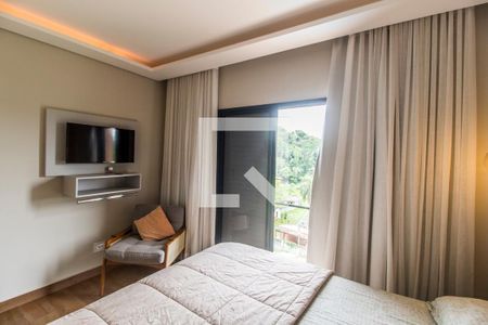 Casa de condomínio à venda com 324m², 3 quartos e 3 vagasSuíte 3