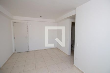 Sala de apartamento à venda com 2 quartos, 44m² em Barra Olímpica, Rio de Janeiro