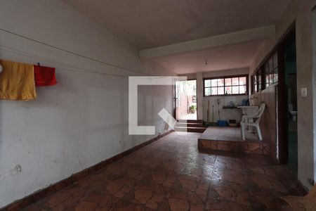 Casa à venda com 350m², 3 quartos e 1 vagaLavanderia