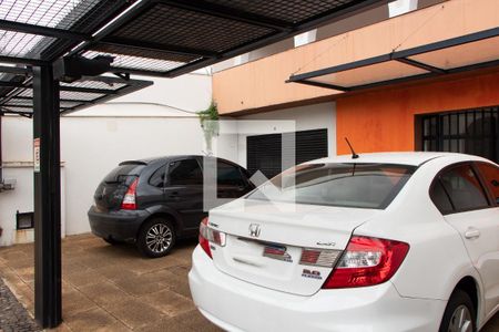Casa à venda com 350m², 3 quartos e 4 vagasÁREA EXTERNA FRENTE