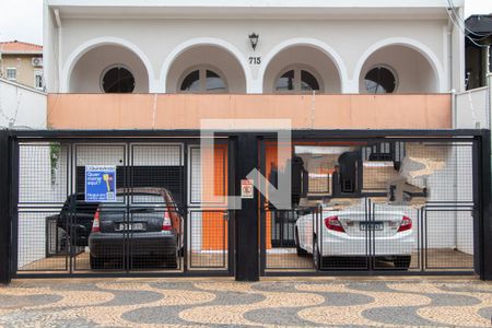 Casa à venda com 350m², 3 quartos e 4 vagasFACHADA