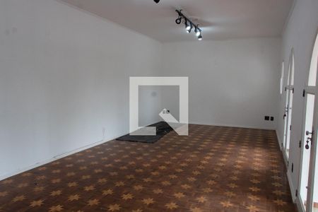 Casa à venda com 350m², 3 quartos e 4 vagasSALA PISO SUPERIOR