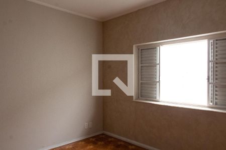 Casa à venda com 350m², 3 quartos e 4 vagasQUARTO 2