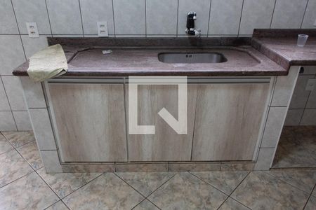 Casa à venda com 350m², 3 quartos e 4 vagasCOZINHA