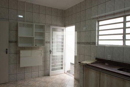 Casa à venda com 350m², 3 quartos e 4 vagasCOZINHA