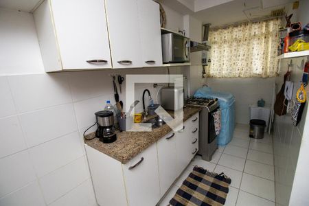 Apartamento à venda com 49m², 2 quartos e 1 vaga Apartamento à venda com 49m², 2 quartos e 1 vagaCozinha