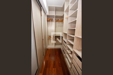 Apartamento para alugar com 110m², 3 quartos e 2 vagasCloset da suíte