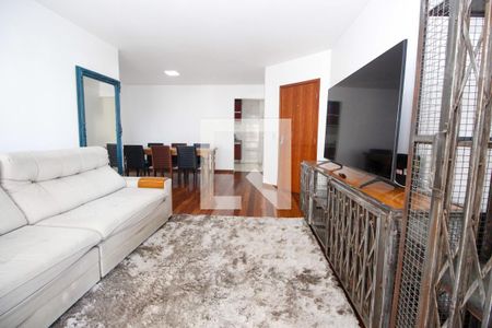 Sala de apartamento para alugar com 3 quartos, 110m² em Chácara Agrindus, Taboão da Serra