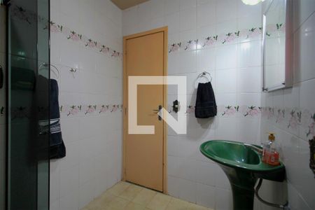 Casa à venda com 330m², 4 quartos e 3 vagasBanheiro 2