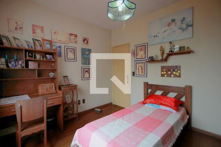 Casa à venda com 330m², 4 quartos e 3 vagasQuarto 2