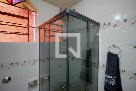 Casa à venda com 330m², 4 quartos e 3 vagasBanheiro 2