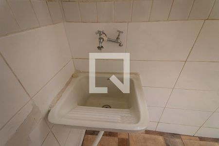 Casa para alugar com 53m², 1 quarto e sem vagaÁrea de Serviço