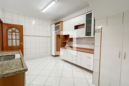 Cozinha  de casa para alugar com 2 quartos, 187m² em Botujuru, São Bernardo do Campo