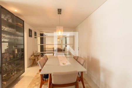 Apartamento para alugar com 109m², 3 quartos e 2 vagasSala