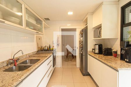 Apartamento para alugar com 109m², 3 quartos e 2 vagasCozinha