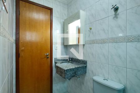 Apartamento para alugar com 120m², 3 quartos e 2 vagas Apartamento para alugar com 120m², 3 quartos e 2 vagasBanheiro
