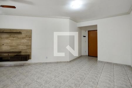 Sala de apartamento para alugar com 3 quartos, 120m² em Caiçara, Praia Grande