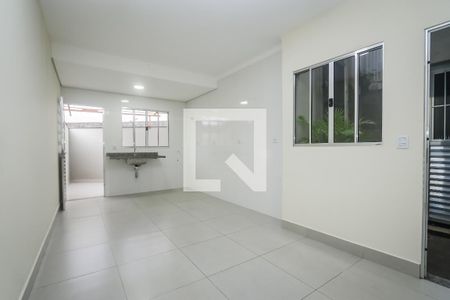 Sala de casa para alugar com 1 quarto, 39m² em Americanópolis, São Paulo