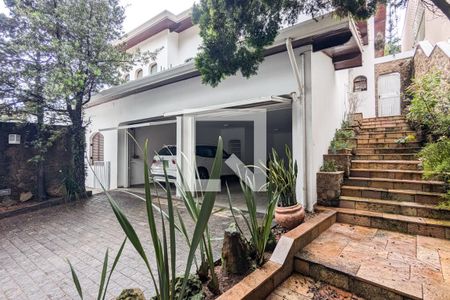 Casa para alugar com 800m², 6 quartos e 4 vagas Casa para alugar com 800m², 6 quartos e 4 vagasGaragem