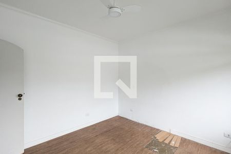 Casa para alugar com 800m², 6 quartos e 4 vagas Casa para alugar com 800m², 6 quartos e 4 vagasQuarto 2