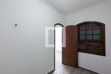 Casa para alugar com 800m², 6 quartos e 4 vagas Casa para alugar com 800m², 6 quartos e 4 vagasQuarto de serviço 1