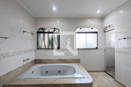 Casa para alugar com 800m², 6 quartos e 4 vagas Casa para alugar com 800m², 6 quartos e 4 vagasSuíte 3