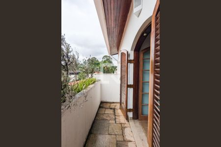 Casa para alugar com 800m², 6 quartos e 4 vagas Casa para alugar com 800m², 6 quartos e 4 vagasVaranda da suíte 4