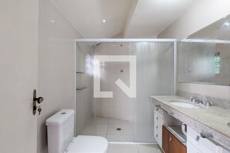 Casa para alugar com 800m², 6 quartos e 4 vagas Casa para alugar com 800m², 6 quartos e 4 vagasSuíte 2