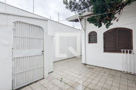 Casa para alugar com 800m², 6 quartos e 4 vagas Casa para alugar com 800m², 6 quartos e 4 vagasQuintal de serviço