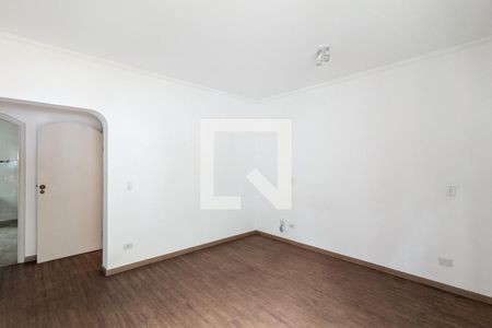 Casa para alugar com 800m², 6 quartos e 4 vagas Casa para alugar com 800m², 6 quartos e 4 vagasSuíte 3