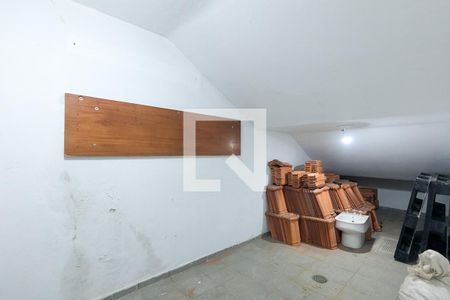 Casa para alugar com 800m², 6 quartos e 4 vagas Casa para alugar com 800m², 6 quartos e 4 vagasDepósito