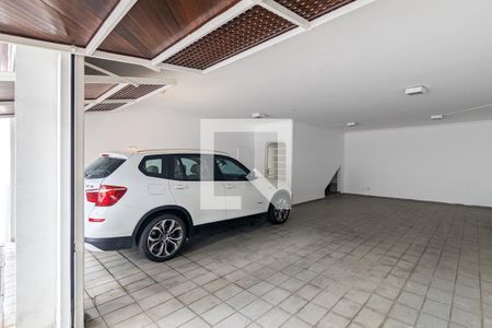 Casa para alugar com 800m², 6 quartos e 4 vagas Casa para alugar com 800m², 6 quartos e 4 vagasGaragem
