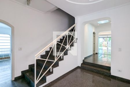 Casa para alugar com 800m², 6 quartos e 4 vagas Casa para alugar com 800m², 6 quartos e 4 vagasHall social