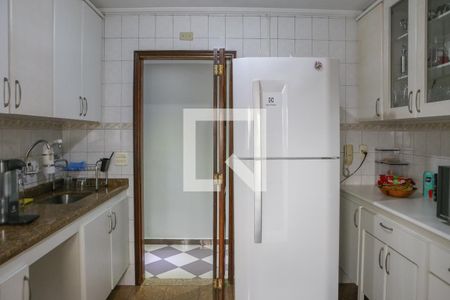 Apartamento à venda com 167m², 3 quartos e 3 vagasCozinha