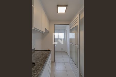 Apartamento para alugar com 94m², 2 quartos e 1 vagaCozinha 