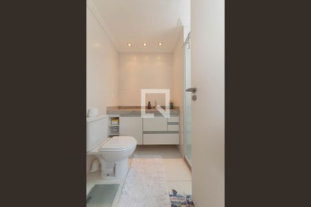 Apartamento à venda com 137m², 4 quartos e 2 vagasBanheiro da Suíte 1