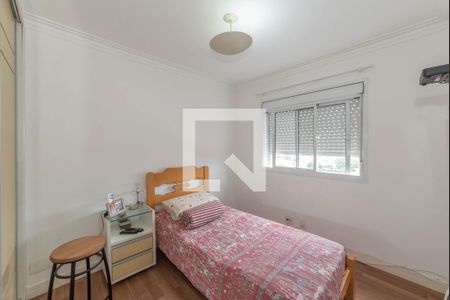 Apartamento à venda com 137m², 4 quartos e 2 vagasQuarto 2