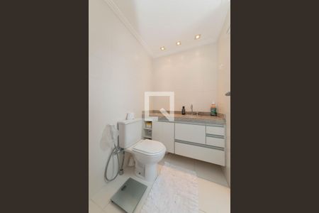 Apartamento à venda com 137m², 4 quartos e 2 vagasBanheiro da Suíte 1