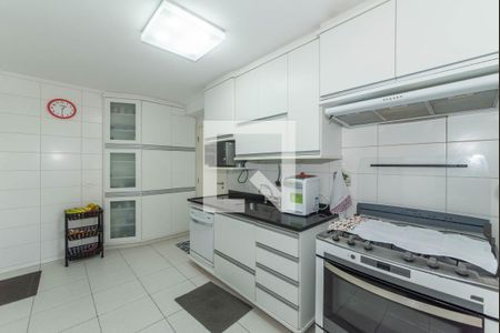 Apartamento à venda com 137m², 4 quartos e 2 vagasCozinha