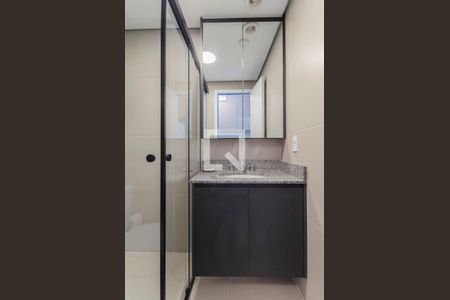 Banheiro de kitnet/studio para alugar com 1 quarto, 25m² em Vila Mariana, São Paulo