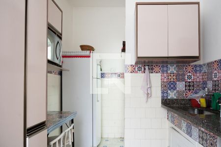 Apartamento para alugar com 100m², 2 quartos e sem vaga Apartamento para alugar com 100m², 2 quartos e sem vagaCozinha