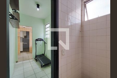 Apartamento à venda com 137m², 2 quartos e 1 vagaBanheiro de serviço