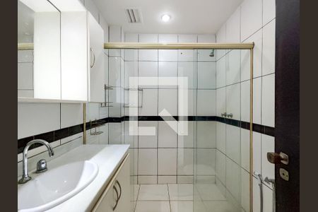 Apartamento à venda com 137m², 2 quartos e 1 vagaBanheiro 