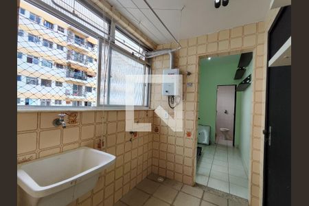 Apartamento à venda com 137m², 2 quartos e 1 vagaÁrea de Serviço