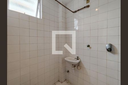 Apartamento à venda com 137m², 2 quartos e 1 vagaBanheiro de serviço