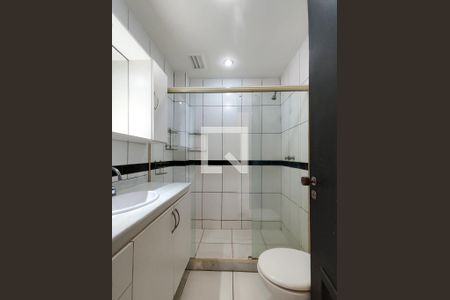 Apartamento à venda com 137m², 2 quartos e 1 vagaBanheiro 