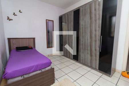 Casa para alugar com 90m², 2 quartos e 3 vagas Casa para alugar com 90m², 2 quartos e 3 vagasQuarto 2