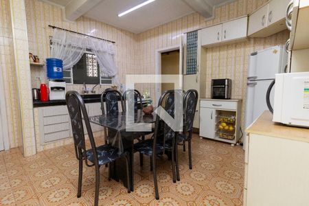 Cozinha de casa para alugar com 2 quartos, 90m² em Vila Buenos Aires, São Paulo